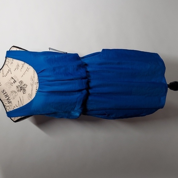 City Triangles Dresses & Skirts - City Triangles Royal Blue Dress With Pockets Size M